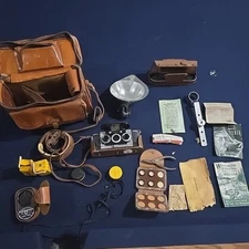 David White Stereo Realist Camera Model 1041 Kit Flash Exposure Meter Lenses 