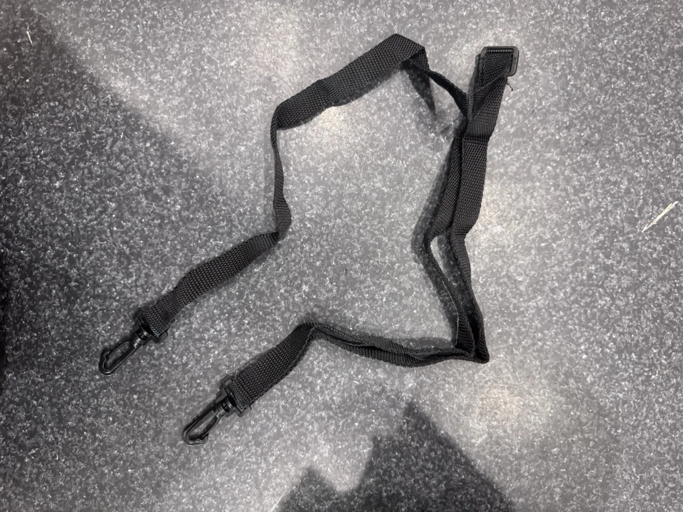 Vortex Binocular Zip-Up Case Black CASE ONLY Adjustable Strap   - Image 3 of 3