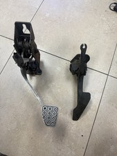 Rhd Mazda 93-95 Rx7 Rx-7 Clutch Pedal Manual And Gas Pedal