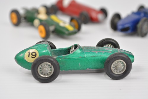 Lesney Race Cars Lot of 4 Lotus Ferrari Aston Martin Maserati Matchbox England - Picture 11 of 18