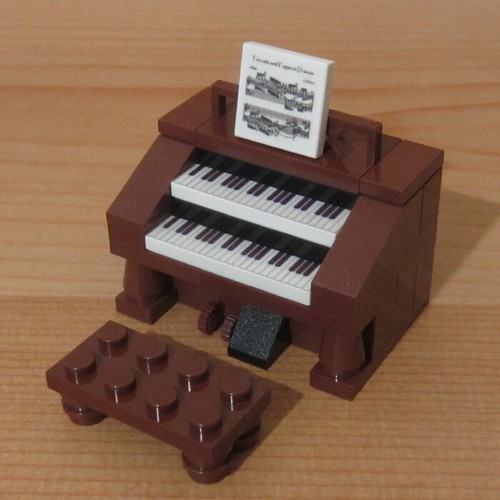 DadventureDan's CUSTOM SPINET ORGAN BROWN for LEGO town music teacher gift set - Picture 1 of 3