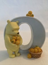 Michel  Co. VINTAGE Winnie the Pooh LETTER O  I Resin VGC 