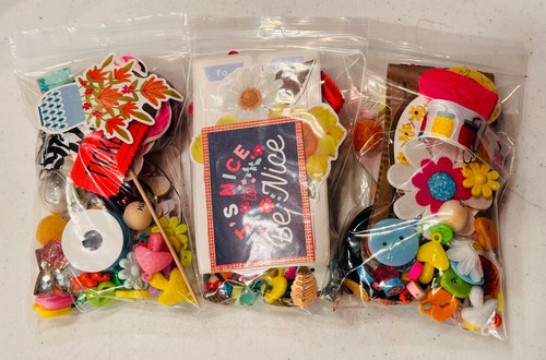 MYSTERY BAG. Bastelschaufel. Junk Journal Zubehör. Mixed Media. Collage Zubehör. - Bild 7 von 8