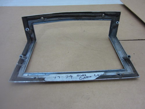 77-79 Oldsmobile custom cruiser driver side trim - Picture 8 of 8