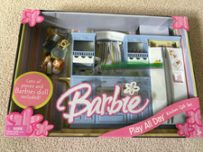 Barbie Play All Day Kitchen Gift Set 2005