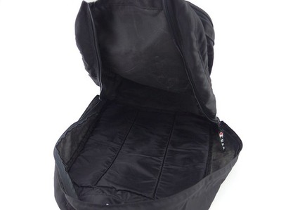 Champion Backpack Â· Daypack Black White Red Women Authentic secondhand Champion Backpack Â· Daypack Black White Red Women Authentic  main image 4