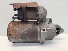 1997 Chevrolet Tahoe (5.7L / AT / 4x4) Starter Motor 