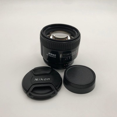 Nikon AF NIKKOR 85mm f/1.8 D Lens for Nikon F Mount Excellent