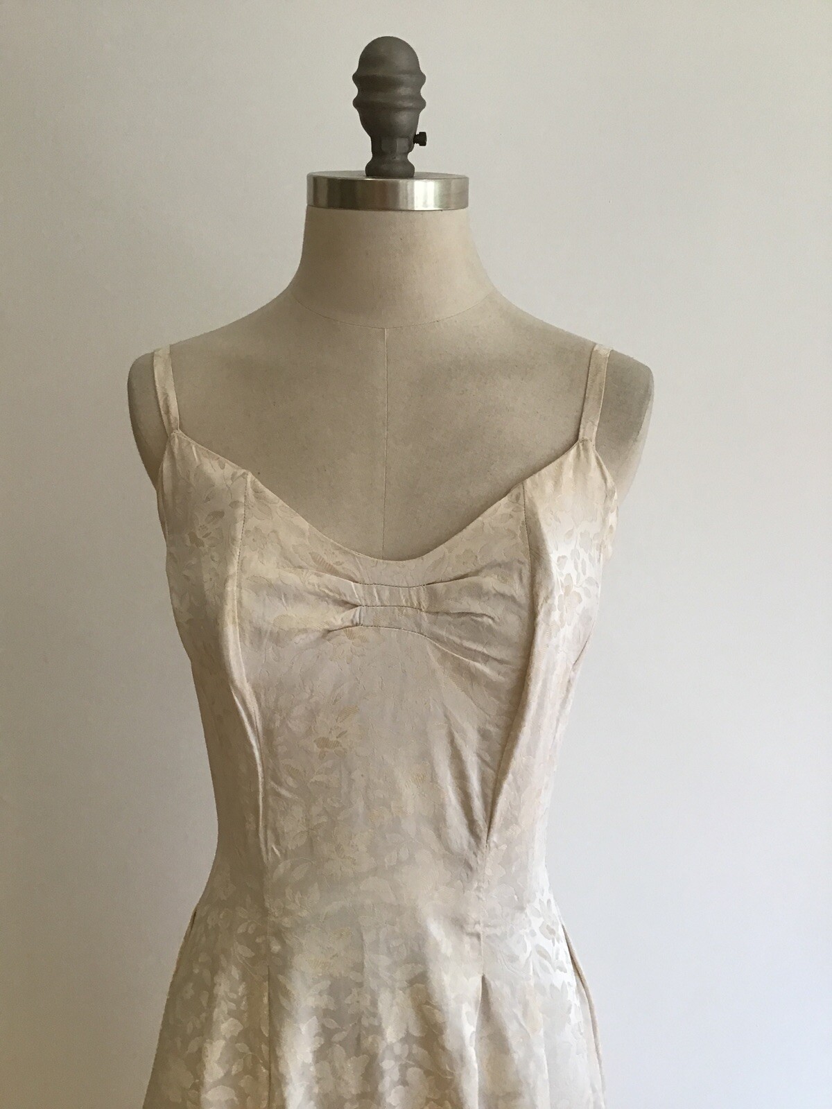 1940s/50s Wedding/Evening Dress & Bolero Jacket, armpit to armpit 17" approx. 6