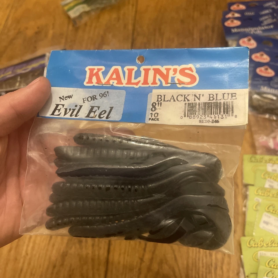 Kalin’s Evil Eel 8” Curly Tail paquete de 10 NOS 1996 negro y azul Foto 3 de 4