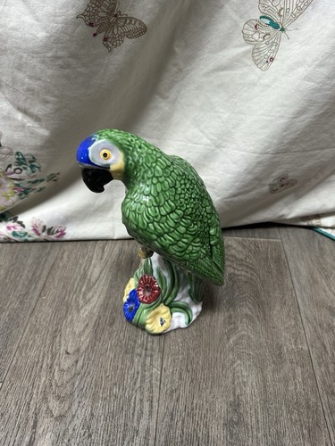 "Preciosa figura portuguesa loro pinheiro mayólica bordallo vintage 10"" Portugal"