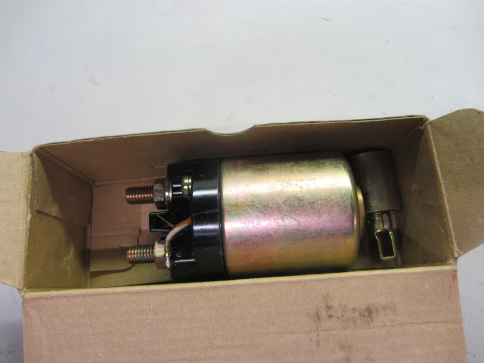 Solenoide de arranque vintage Mazda RX-3 OEM hecho en Japón, 175724760, leer notas. Foto 2 de 4