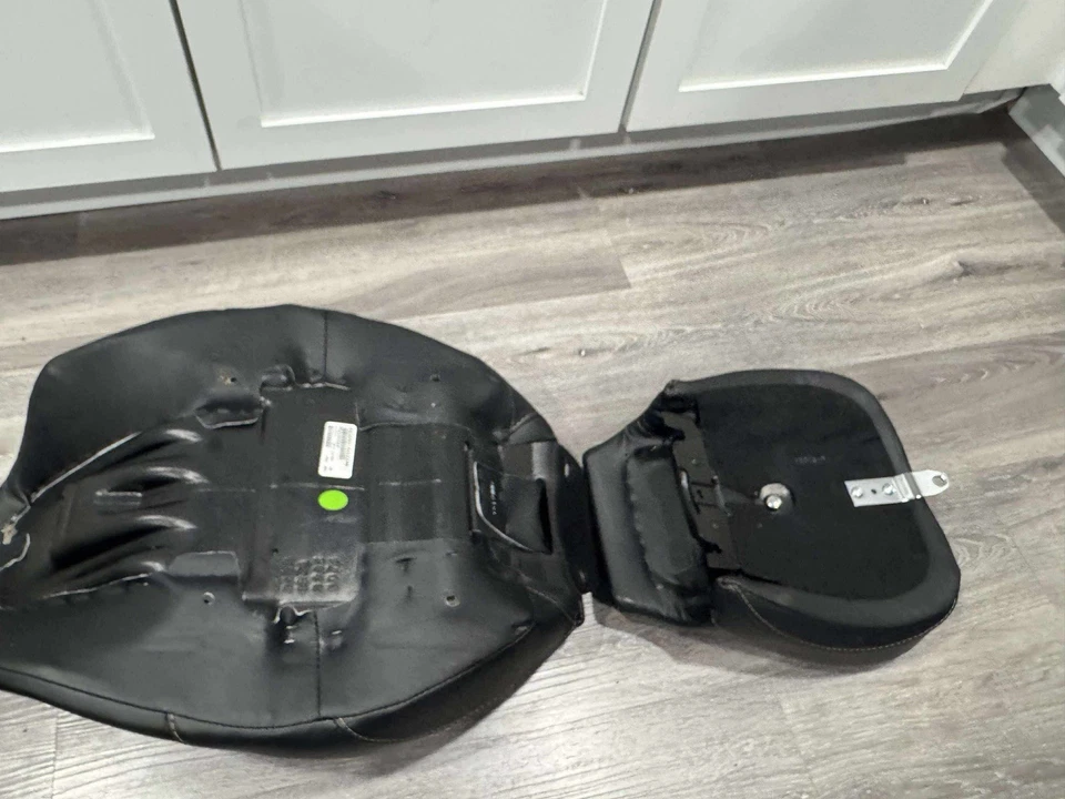 Harley Davidson Universal Bike Seat Motorcyle Black Vinyl - Image 4 of 4