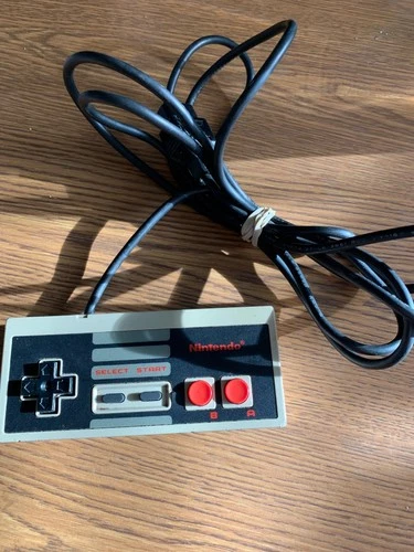 Vintage Nintendo NES Controller NES-004 Made in Japan Original Tested A