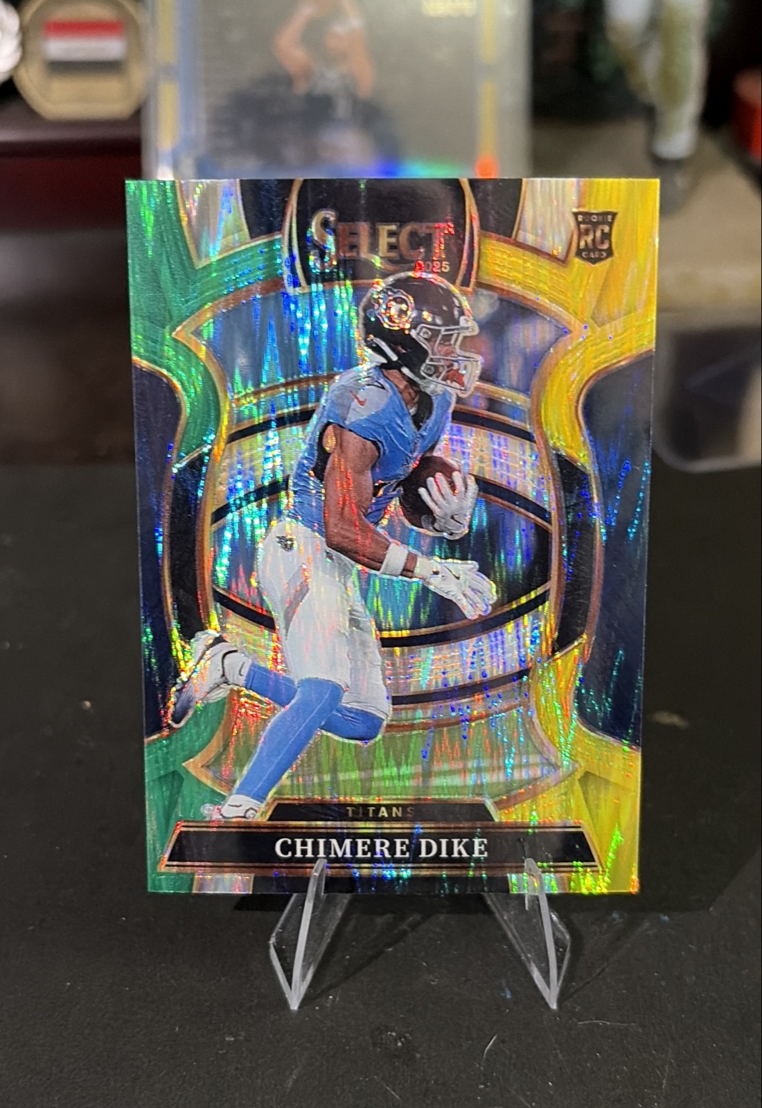 2025 Panini Select - Concourse Chimere Dike #27 Green & Yellow Shock Prizm (RC)