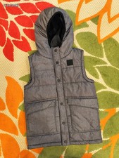 Under Armour Boy's Gray/Black Button-Down Puffer Jacket Hooded Vest Sz YMD