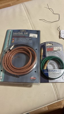 Audio,video Kable. Seventyfive green,end. MONSTER CABLE.