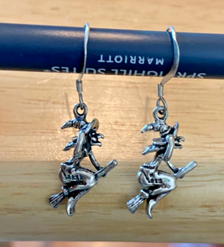 Sterling Silver 3D 22x16mm Halloween Witch on a Broom Hand holding hat Earrings - Picture 2 of 4
