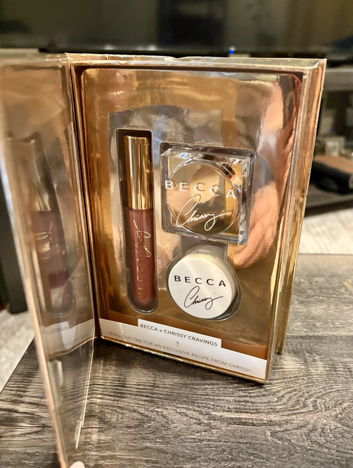 BECCA x Chrissy Cravings Glow Kitchen Kit Eye Lip Cheek Limited Edition Gift Set