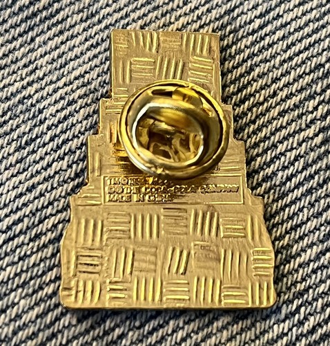 1996 Olympic Lapel Pin ~ Atlanta Summer Games ~ Sponsor ~ Coca Cola - Coke - Picture 2 of 2