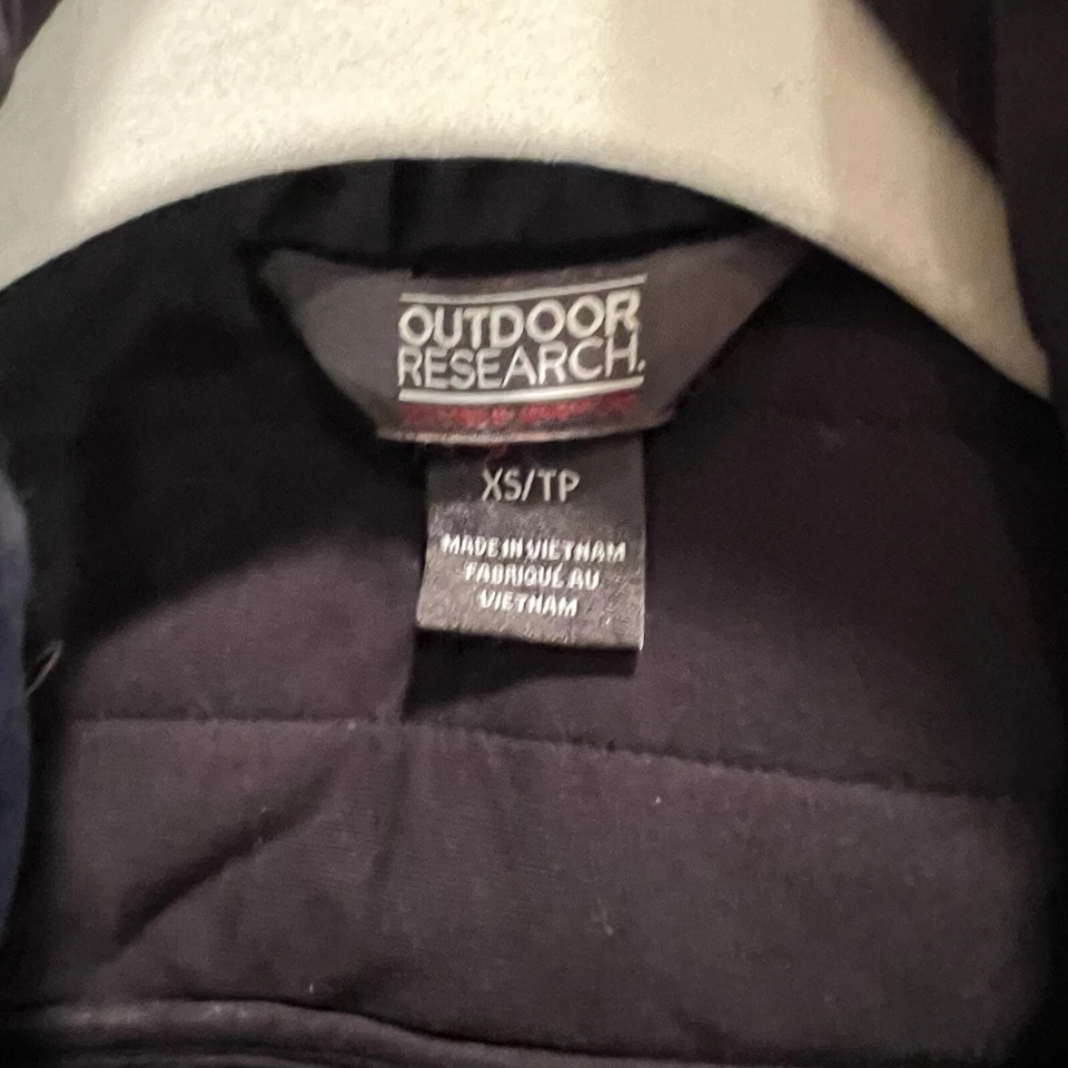 Abrigo de invierno para mujer Outdoor Research Ferossi Hood XS negro cremallera completa chaqueta de esquí Foto 3 de 4