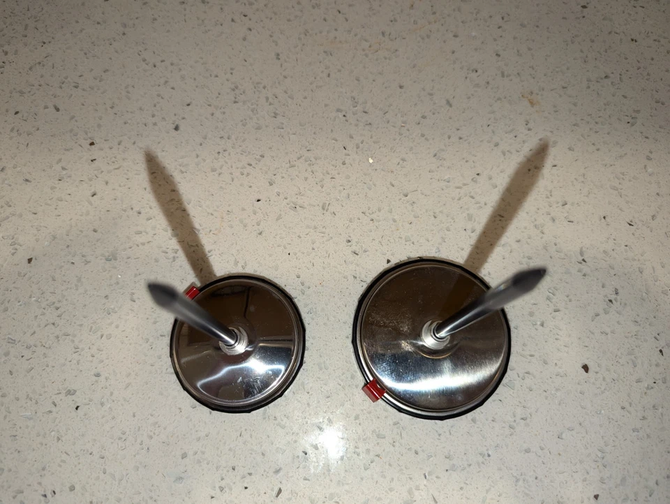 Pair Of Vintage Pyrex Accessories Meat Thermometers  - Image 3 of 4