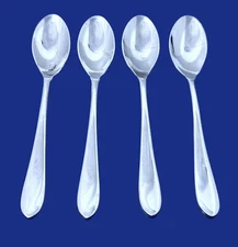 Mikasa BRYNLEY Stainless Glossy - Set of  4 Place Oval Soup Spoon 8 1/8"