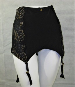 Garter-Belt-Plus-Size-18-20-LANE-BRYANT-CACIQUE-Black-Metalic-Gold-Lace-Floral