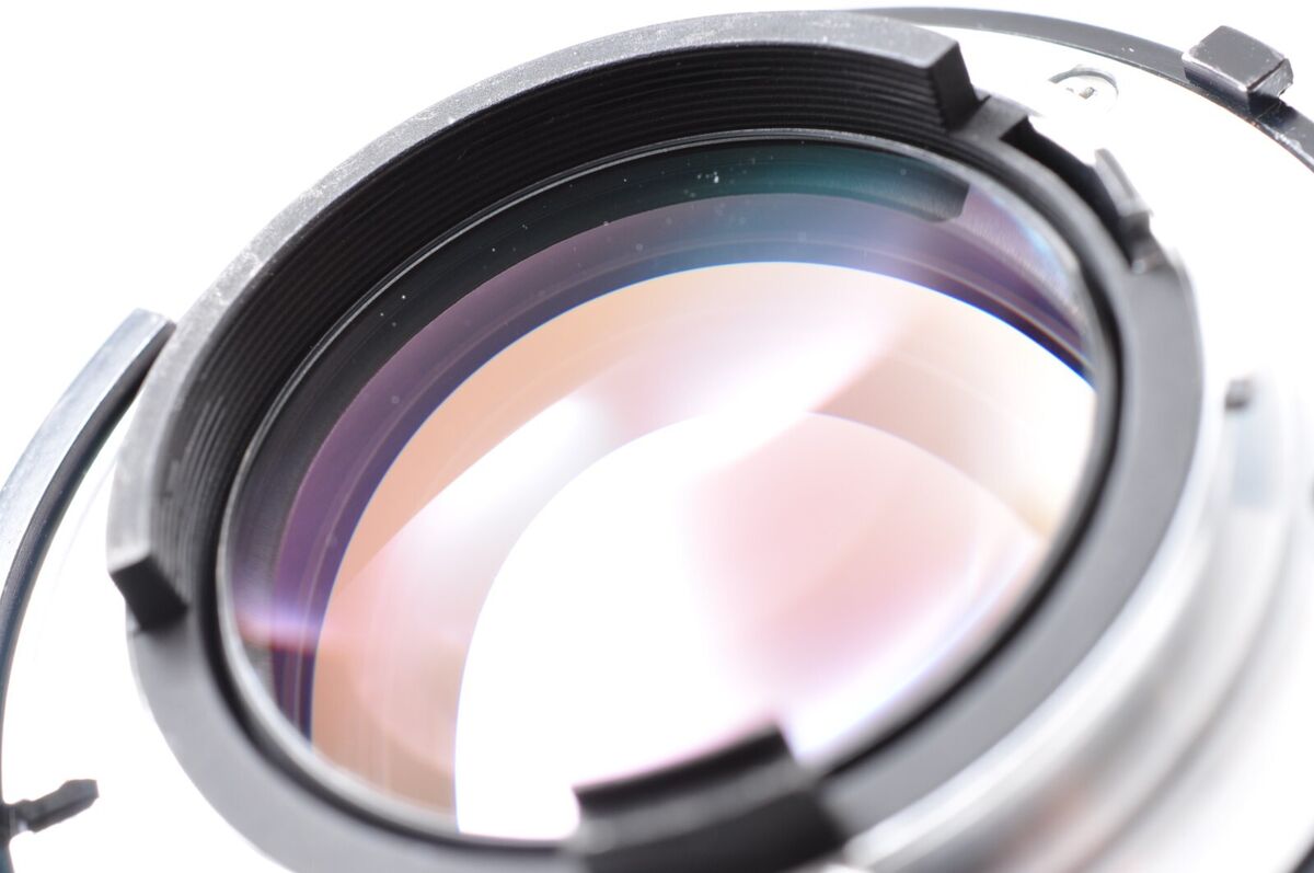 Nikon Ai Nikkor 105mm f2.5 MF Telephoto Lens From JAPAN Nikon Ai Nikkor 105mm f2.5 MF Telephoto Lens From JAPAN