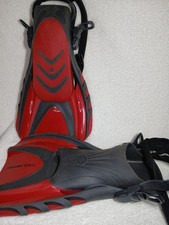 U.S. Divers Shredder III Fins. Short-blade Fins Designed For Bodybording.