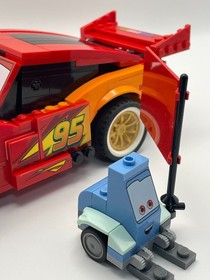 LEGO 8484 Ultimate Build Lightning McQueen & Guido Cars 2 Retired 100% Complete