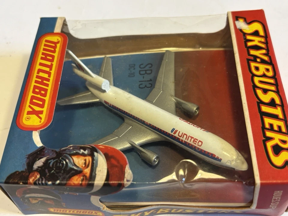 Aviones Matchbox Skybusters SB13 UNITED & SWISSAIR MCDONNELL DOUGLAS DC10 EN MUY BUENA CONDICIÓN Foto 4 de 4