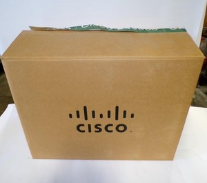 *New* Cisco CGR1240 Industrial Router Rugged Network Gateway 74-110822-01