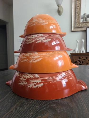 Vintage PYREX Autumn Harvest Wheat Mixing Bowl Set 441-444 Great Set