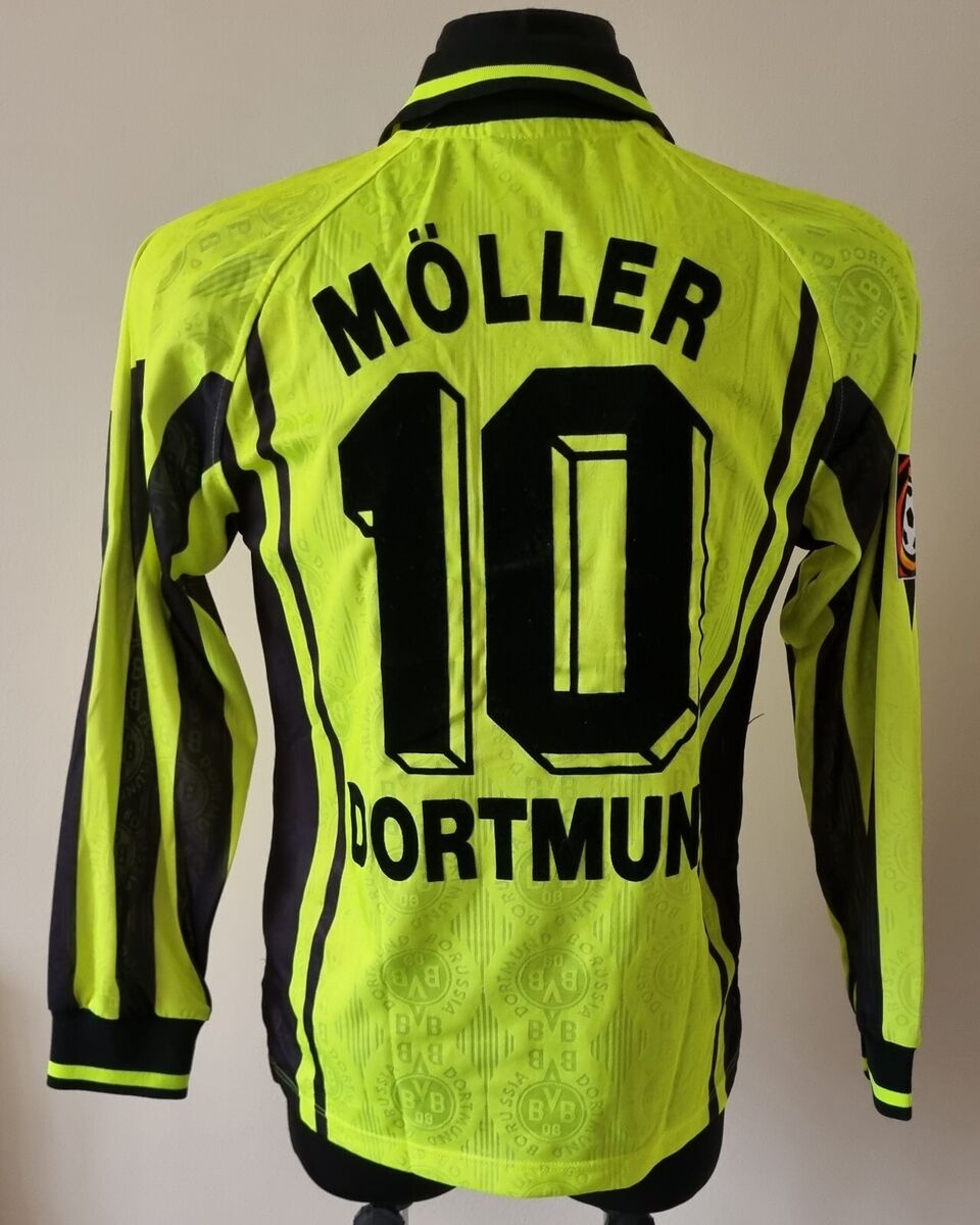 Borussia Dortmund 1996 - 1997 Home football Nike shirt long Borussia Dortmund 1996 - 1997 Home football Nike shirt long