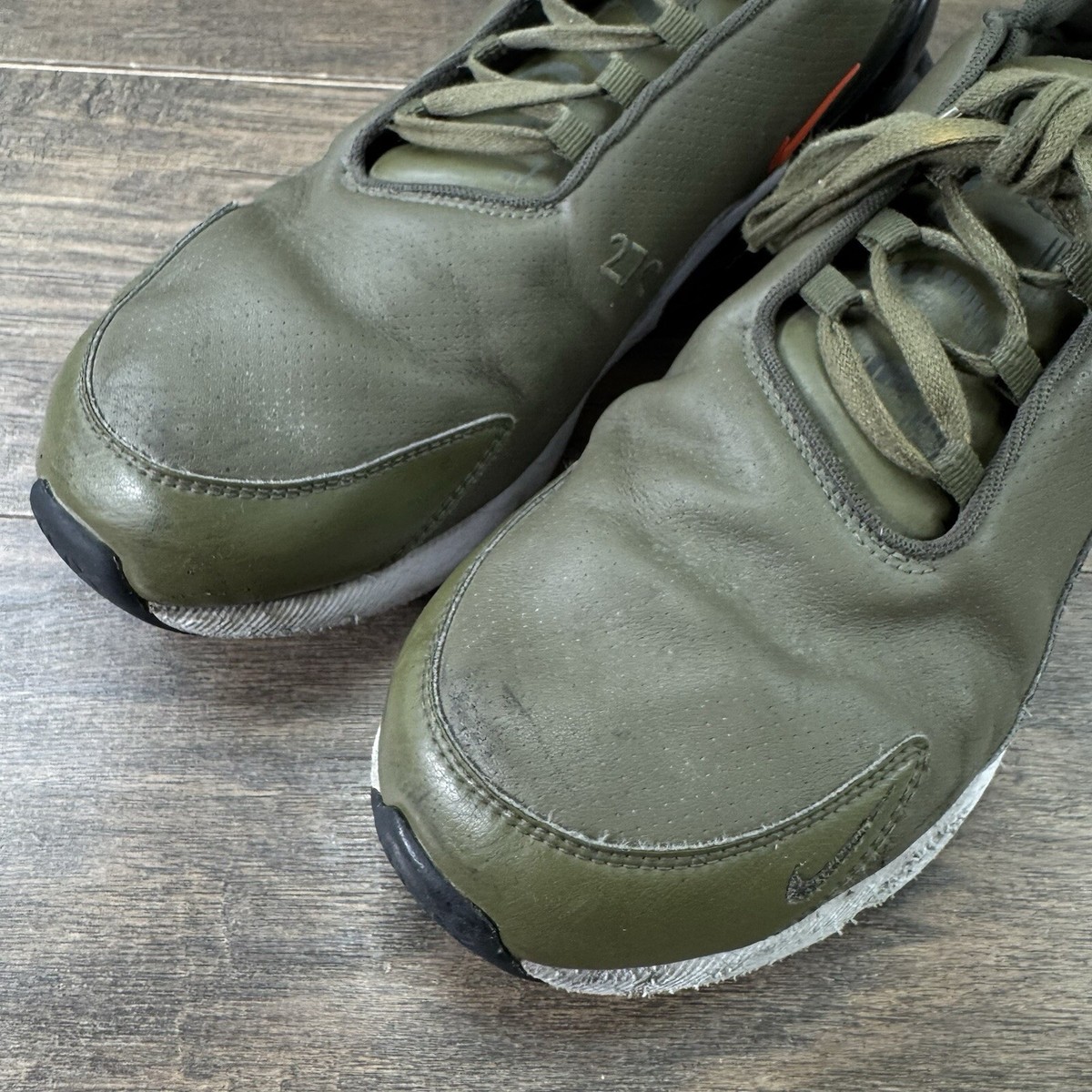 Nike Shoes Mens 13 Air Max 270 Premium Leather Green  display picture 3