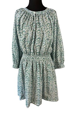 green emerald velvet dress Apiece Apart Viotia Criss Cross Dress main image 0