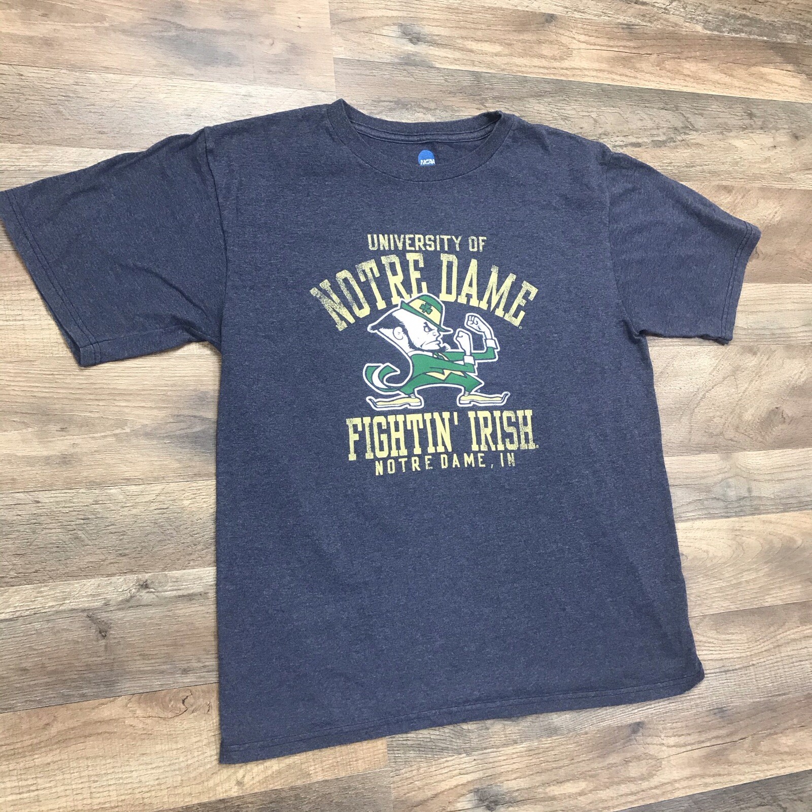Notre Dame Fighting Irish T-Shirt Youth Boys Size Large 14-16 Short Sleeve  Retro | eBay