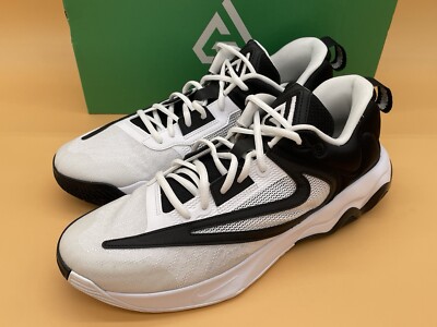 Size 12 Nike Giannis Immortality 3 Men Basketball Shoes 
