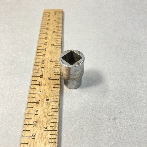 Vintage Thorsen 1/2" Socket 12 Point 1/2" Drive #516 USA - Picture 5 of 6