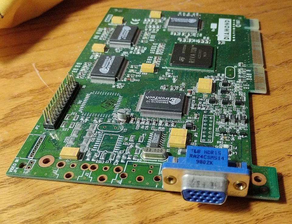 Vintage Diamond Viper V330 4mb SGRAM Nvidia Riva 128 AGP  NO MOUNTING BRACKET - Image 3 of 4