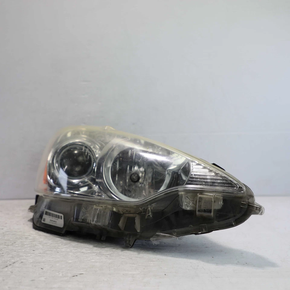 Conjunto de farol direito de halogênio Toyota Prius C 2012-2014 fabricante de equipamento original - Imagem 4 de 4