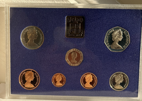 1982 Coinage of Great Britain & Northern Ireland Proof Coin Set Royal Mint GEMS