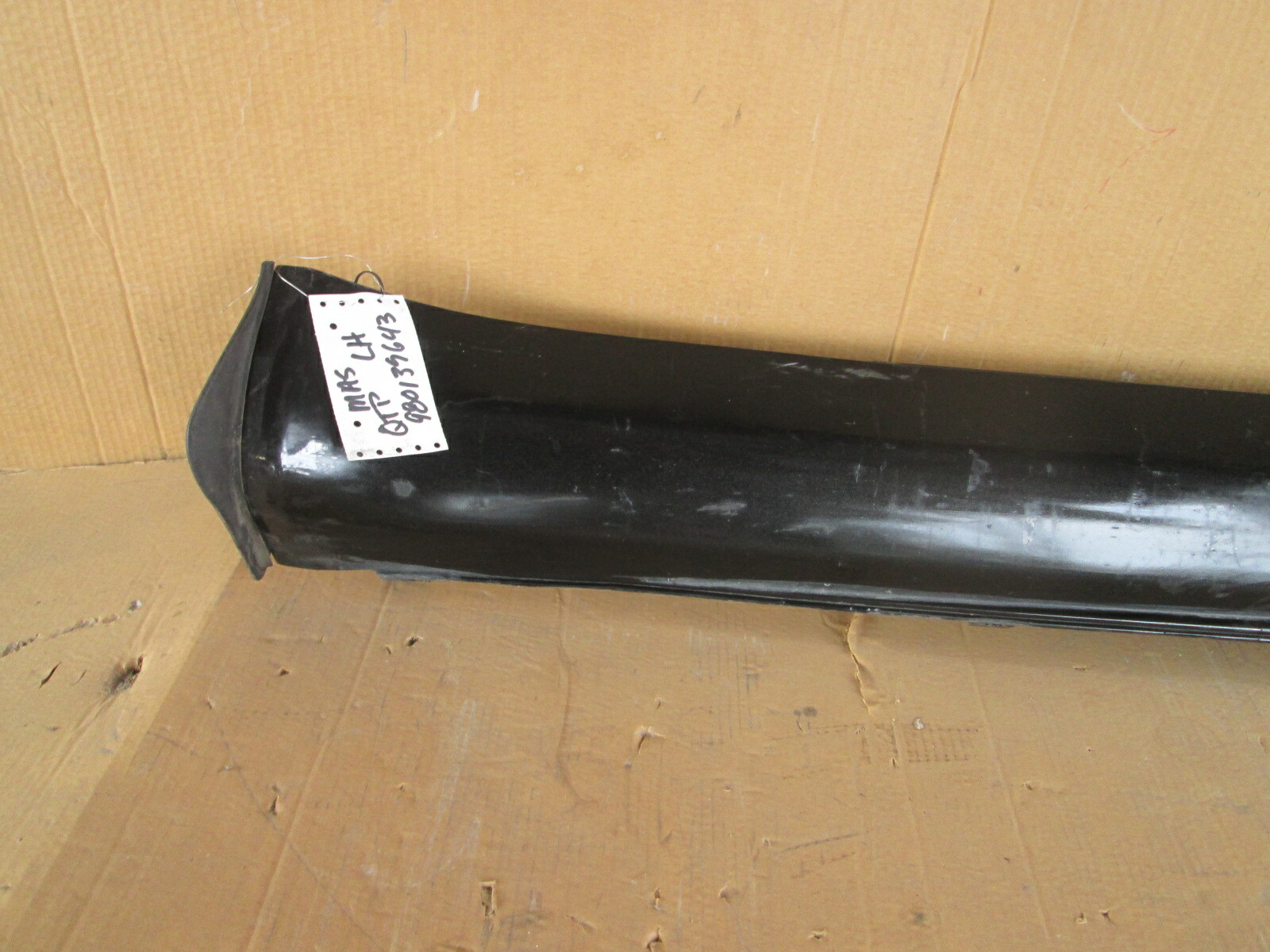 Maserati Quattroporte - LH Rocker Panel - P/N 980139643
