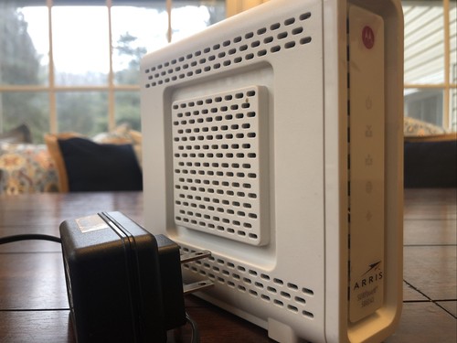 ARRIS SURFboard SB6141 Docsis 3.0 Cable Modem - Picture 2 of 2