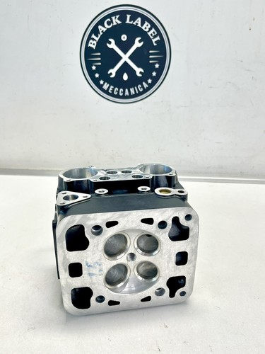 New Genuine Ducati 851-888 Bare Cylinder Head Black 1990-1994 30120011D - Picture 6 of 10