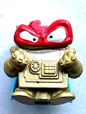 Lord Toch Gold Series 6 SuperThings PVC Hardlock Complete Good Condition
