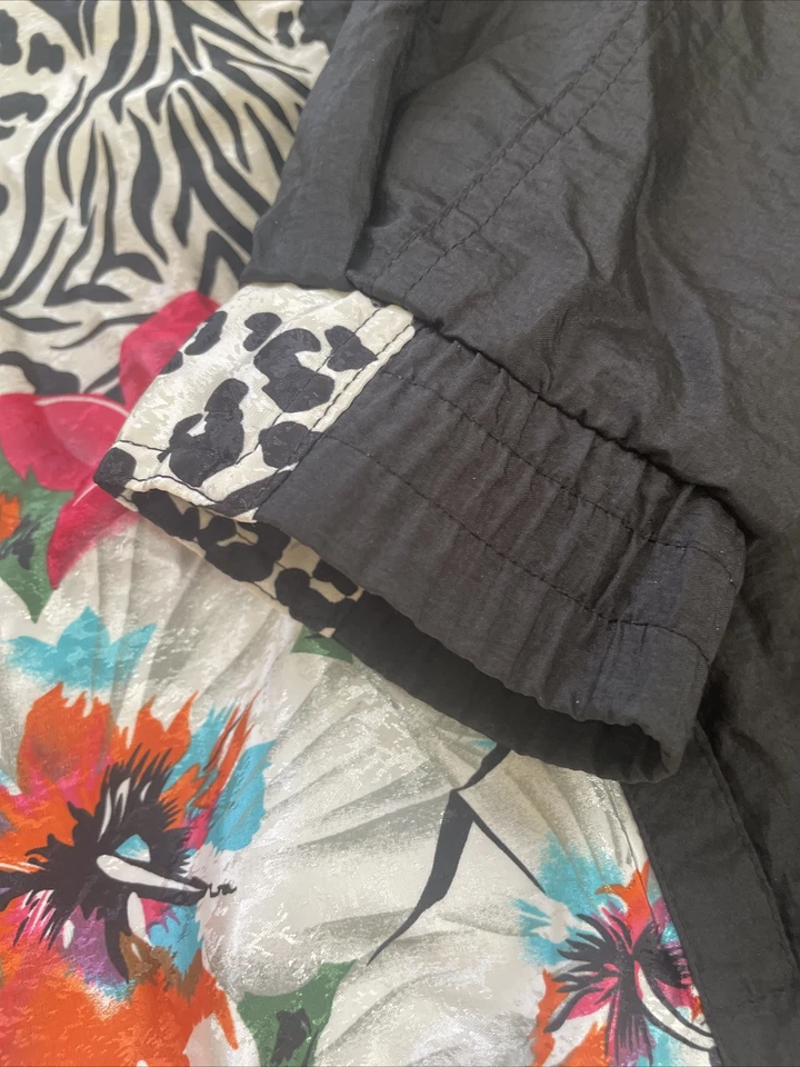 Chaqueta Cortavientos East West Vintage Estampado Animal Floral Nylon Talla M Foto 4 de 4