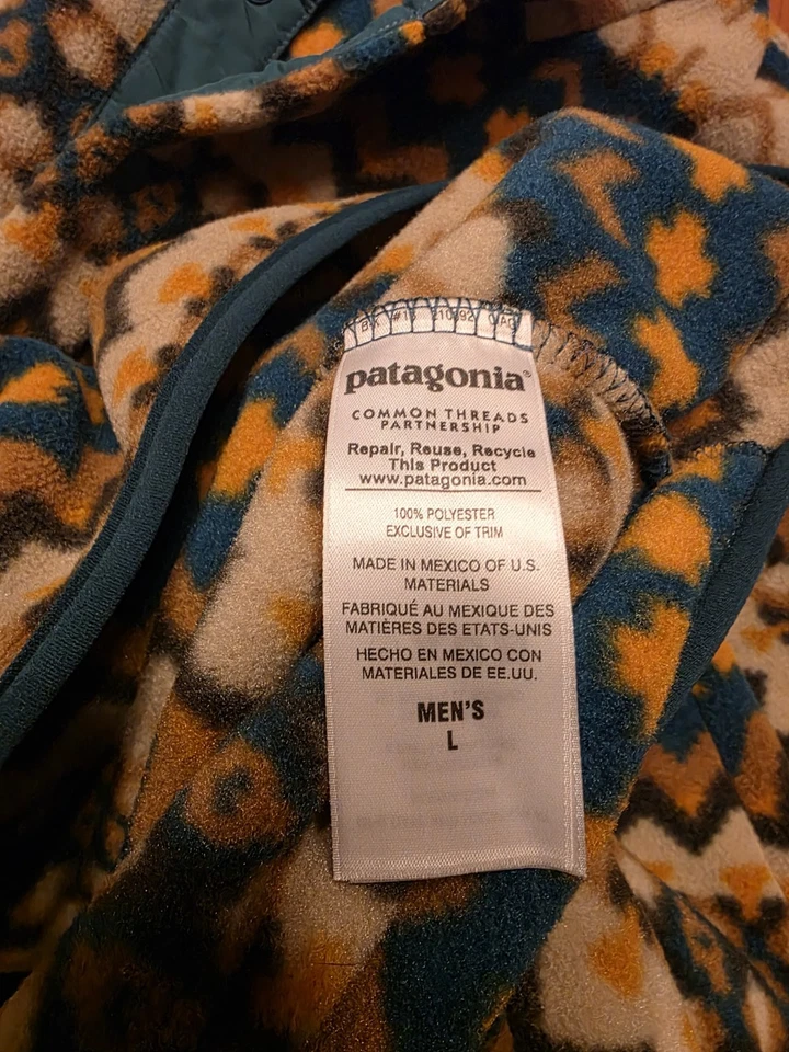 Patagonia Synchilla Fleece, Large - Image 4 of 4