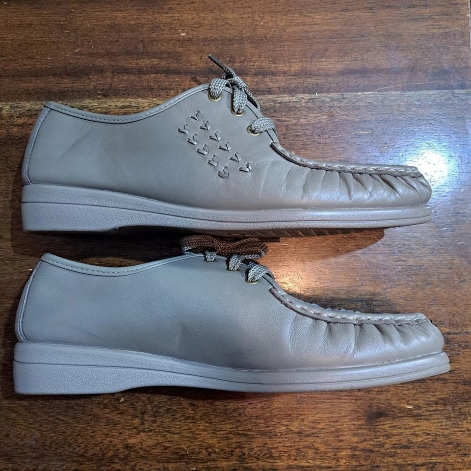 Zapatos con cordones Softspots de cuero gris estilo plano/mocasín para mujer talla 11M Foto 3 de 4